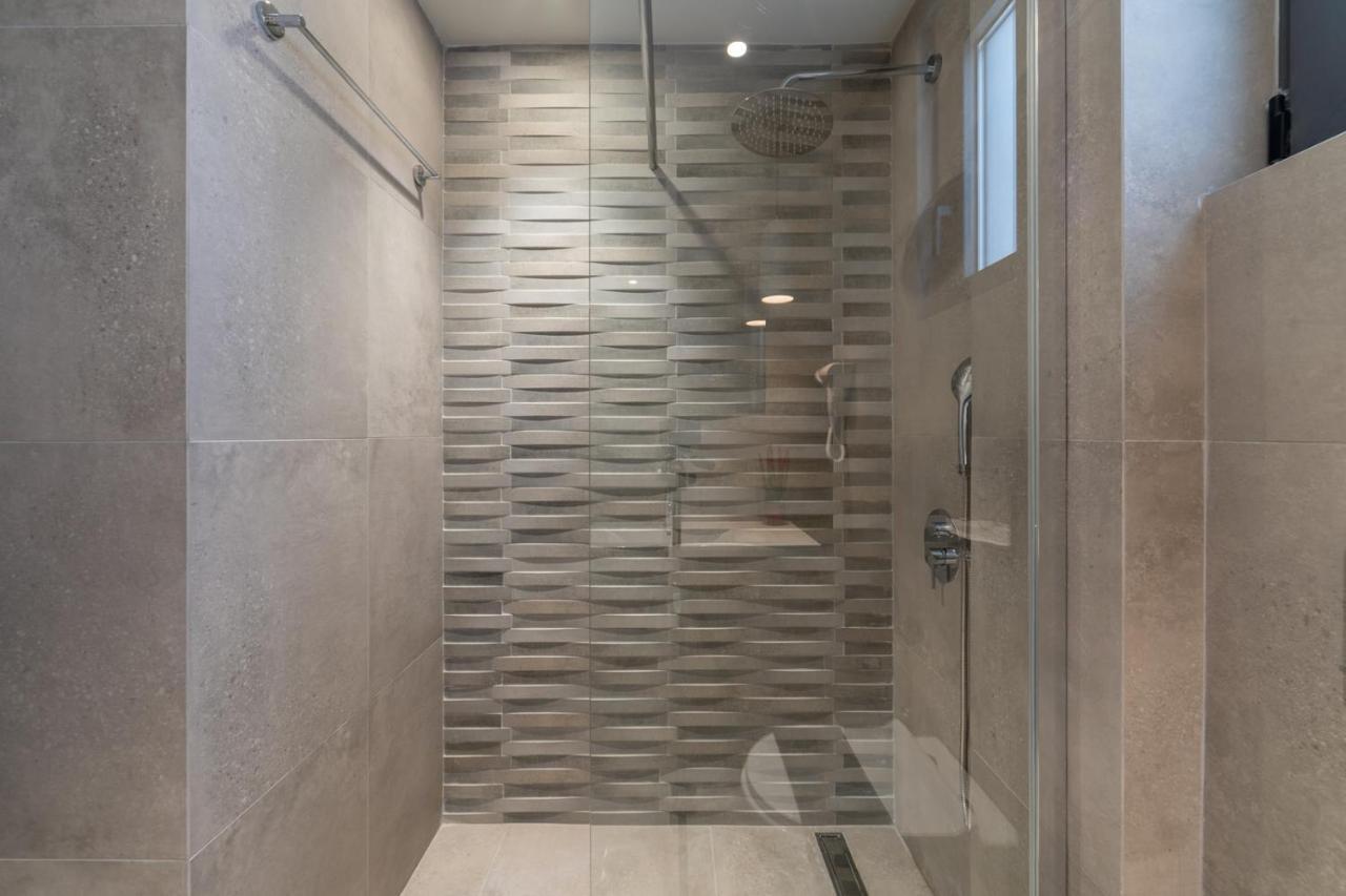 Brand New Suite No3 Heraklion  Exterior photo